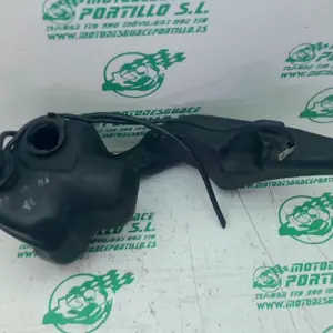 Foto de Deposito gasolina Piaggio LIBERTY 125 - 05-08 referencia 294-23-45110 foto 3