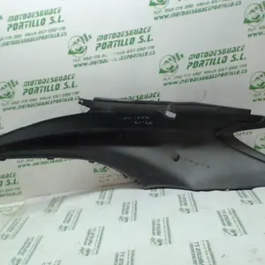 Foto de Carcasa lateral trasera derecha Yamaha Cygnus x 125 referencia 40-19-17891 foto 2