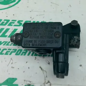 Foto de Bomba de freno delantero Peugeot Kisbee 50 4T referencia 466-22-45031 foto 8