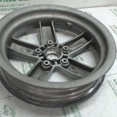 Foto de Llanta delantera Vespa Lx50 4T referencia 165-17-10544