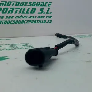 Foto de Sensor de freno trasero Benelli MACIS referencia 324-22-39863 foto 2