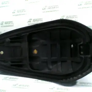 Foto de Asiento Kymco People`s125 referencia 34-16-34370 foto 2