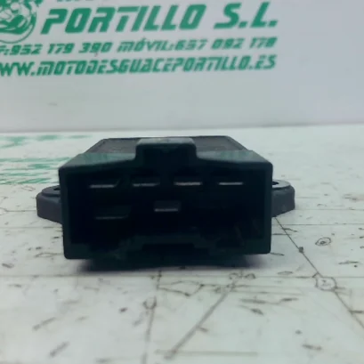 Foto de Regulador Honda CB 750 referencia 346-23-47449