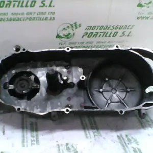 Foto de Tapa de cárter Yamaha FLAME 125R 97-00 referencia 57-23-43295 foto 4