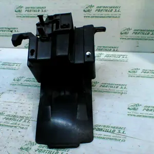 Foto de Caja batería Suzuki GLADIUS SFV 650 I referencia 202-18-16052