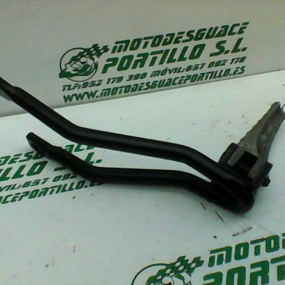 Foto de Estribera trasera izquierda con reposapies Derbi GPR 50 referencia 136-19-21600