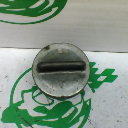 Foto de Tapón de deposito de gasolina Honda ARROBA 125 referencia 372-21-38303