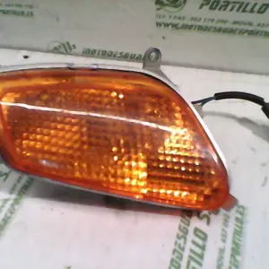Foto de Intermitente delantero derecho Daelim ns III125 referencia 108-16-5421