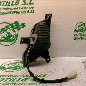 Foto de Intermitente delantero derecho Keeway ZAHARA 50 referencia 404-21-37100 foto 2