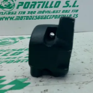 Foto de Soporte de retrovisor derecho Yamaha axis cosmos 50 referencia 446-23-46652