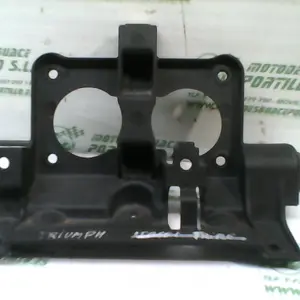 Foto de Soporte Piloto Trasero Triumph Speed four 06 referencia 150-17-10174 foto 2