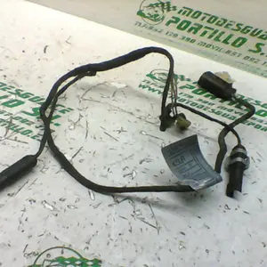Foto de Instalación de piloto trasero BMW F 800 ST referencia 312-19-24391 foto 1