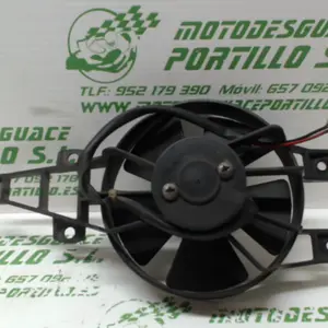 Foto de Ventilador del radiador Piaggio X8 125 referencia 86-19-18726 foto 13