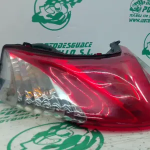 Foto de Piloto trasero Honda SH 300 I referencia 364-23-46068 foto 4