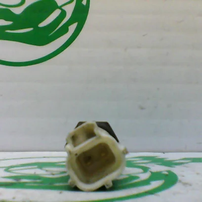 Foto de Sensor de temperatura Yamaha xmax 125 16 referencia 339-22-39016