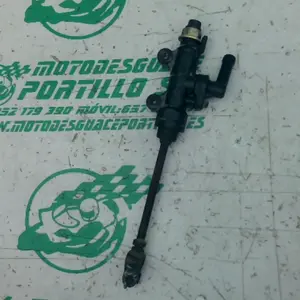 Foto de Bomba de freno trasero Honda CB 750 referencia 346-23-47480 foto 4