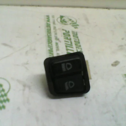 Foto de Interruptor de luz larga/corta Honda Bali 100 referencia 5-18-12147