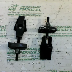 Foto de Tensores de rueda trasera Keeway RKV 125 referencia 326-22-42295