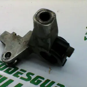 Foto de Soporte de maneta trasera Yamaha Cygnus x 125 referencia 425-21-32177 foto 19
