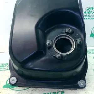 Foto de Deposito gasolina Honda FORZA 125 referencia 396-25-49032 foto 1
