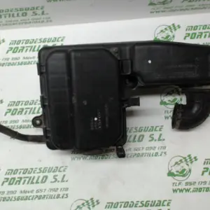Foto de Caja filtro Suzuki Burgman 250 i referencia 178-16-1988