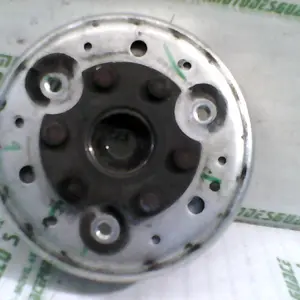 Foto de Plato magnetico Honda LEAD 100 referencia 136-17-32290 foto 11