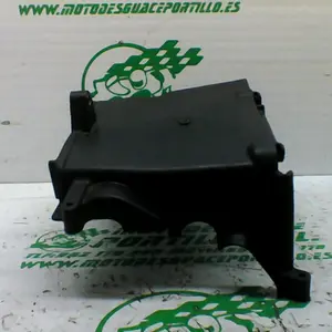Foto de Tapa de cilindro Peugeot tweet 125 referencia 67-19-18897 foto 26