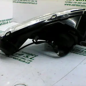 Foto de Faro derecho Peugeot Satelis 125 referencia 336-20-43051 foto 10