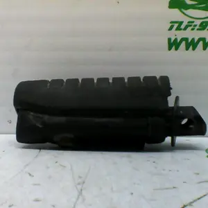 Foto de Reposapies delantero derecho Honda CBF 125 M referencia 166-22-34822 foto 9