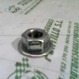 Foto de Tuerca del embrague Honda SH 125I 13-16 referencia 24-16-4446