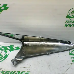 Foto de Embellecedor de carcasa trasera izquierda Honda SH MODE referencia 413-21-32597 foto 2