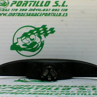Foto de Piloto trasero Peugeot Elystar 50 referencia 32-17-33994