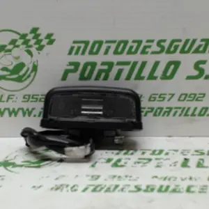 Foto de Luz de matricula Honda Pcx 125 referencia 181-23-46217 foto 16