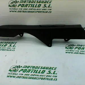 Foto de Cubre cadena Kawasaki Eliminator 125 referencia 274-18-17494 foto 7