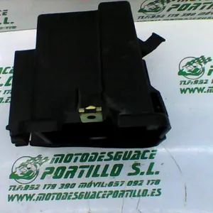 Foto de Caja batería Yamaha Cygnus x 125 referencia 256-19-22836 foto 2