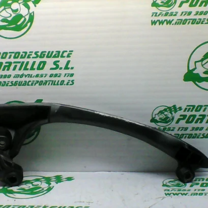 Foto de Asidero derecho Sym JOYMAX 300I referencia 305-21-31816