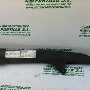 Foto de Cubre cadena Yamaha XJ 600 S DIVERSION referencia 128-19-20203 foto 4