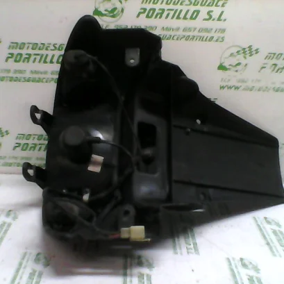 Foto de Portamatrícula con piloto Honda Bali 100 referencia 5-18-12133