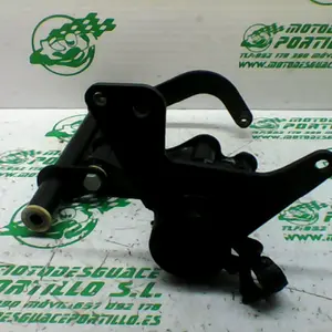 Foto de Soporte de motor Vespa GT 200 L referencia 138-22-34416 foto 2