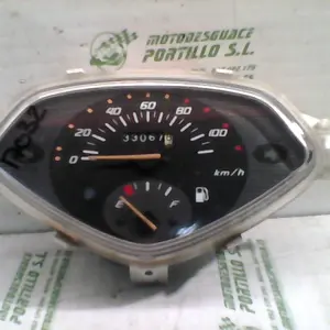 Foto de Cuentakilómetros Honda LEAD 100 referencia 136-17-32278 foto 17