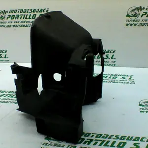 Foto de Carcasa refrigeración Yamaha Cygnus x 125 referencia 40-19-18001 foto 2