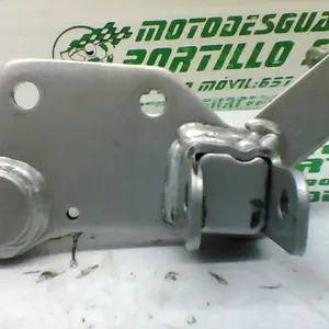 Foto de Estribera delantera derecha Suzuki V Strom 650 referencia 144-19-21201 foto 4