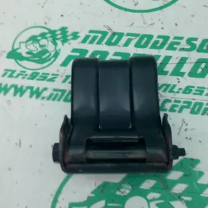 Foto de Bisagra del asiento Kymco MILER 125I referencia 151-24-48091 foto 3