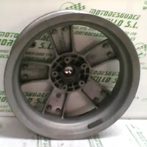 Foto de Llanta delantera Vespa Granturismo 125 referencia 426-22-44657 foto 4