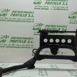 Foto de Caballete Yamaha Cygnus x 125 referencia 323-23-45193 foto 3