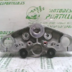 Foto de Tija superior Suzuki MARAUDER 125I referencia 227-18-15606