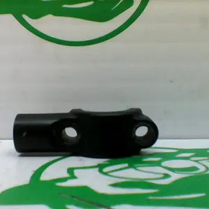 Foto de Soporte de retrovisor derecho Suzuki BURGMAN 125 - 15 referencia 179-20-35852 foto 3