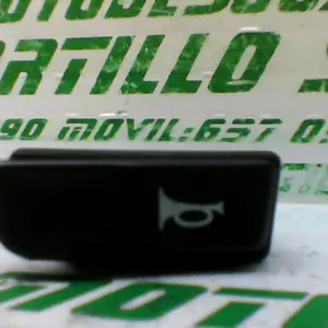 Foto de Interruptor de claxon Kymco Scout 50 referencia 196-18-23708