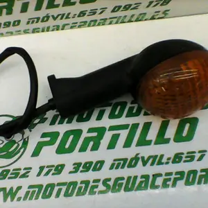 Foto de Intermitente trasero derecho Peugeot Ludix 50 referencia 71-19-19081 foto 5