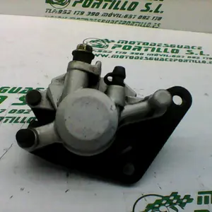 Foto de Pinza de freno delantera Yamaha YBR 125 i referencia 118-19-19491 foto 5